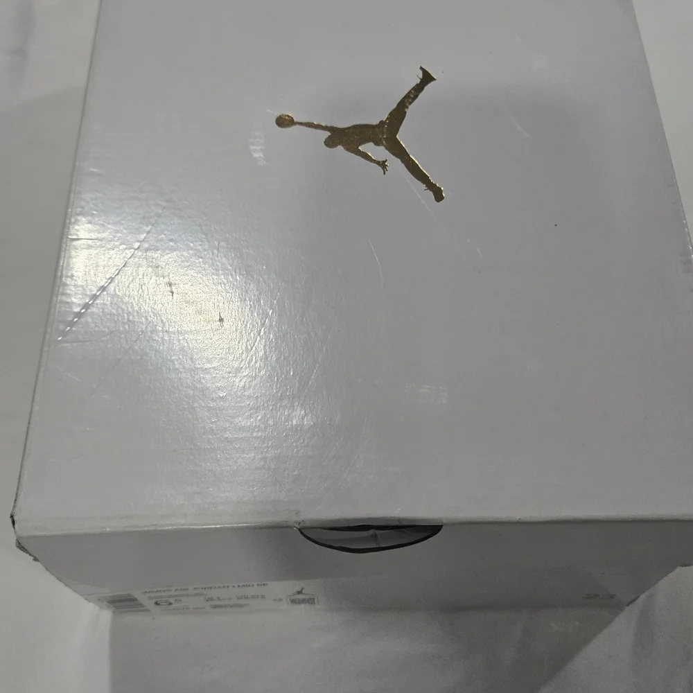 Nike Colorful High-Top Sneakers - Picture 8 of 12
